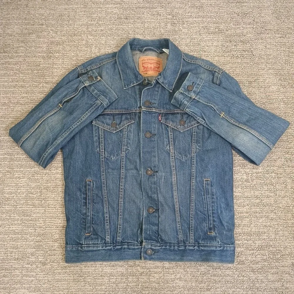 Levis levis trucker